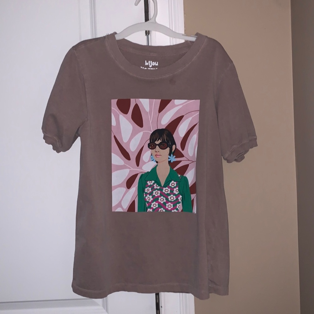 Women’s T-Shirt (Bijou Karman)